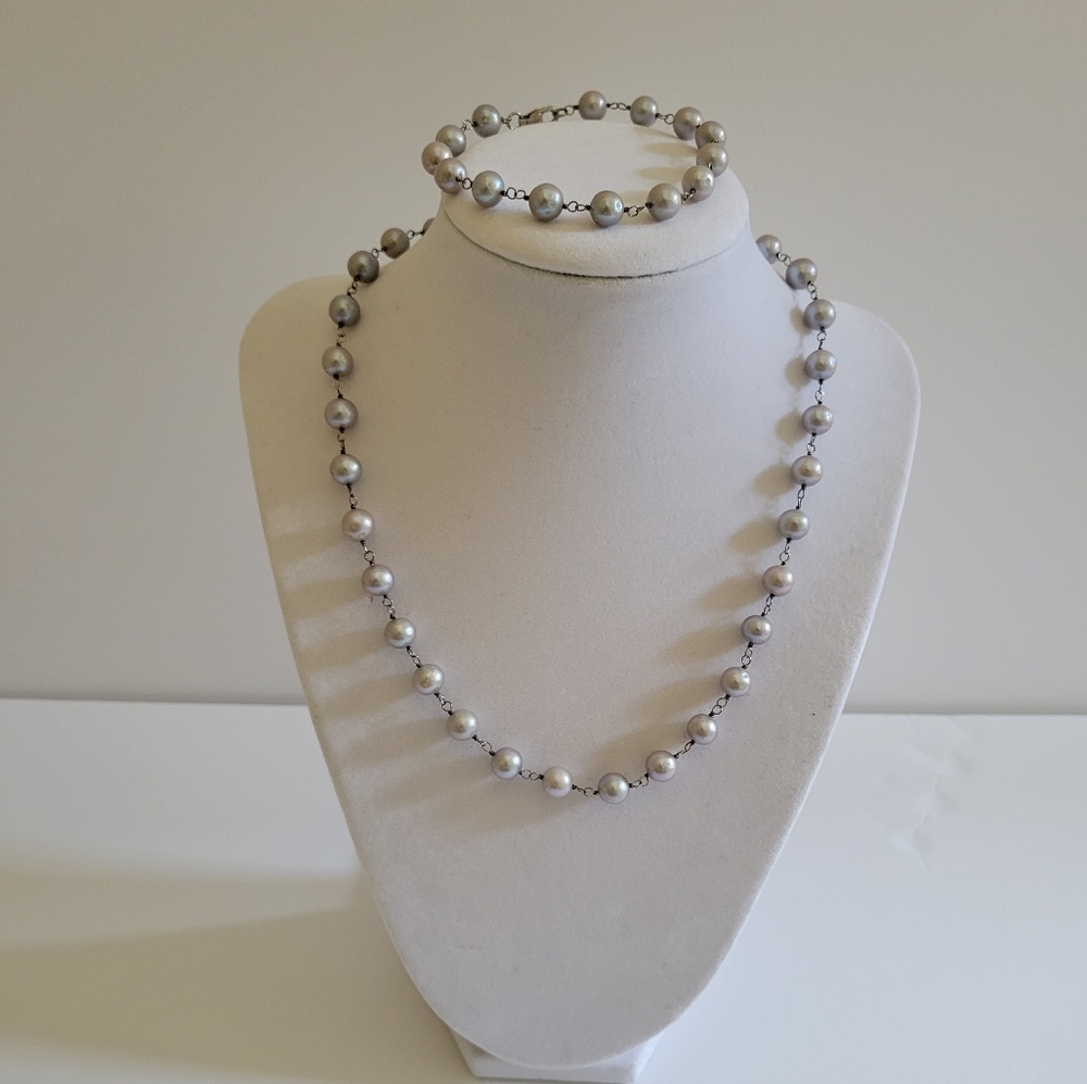 Women's Cultured Freshwater Pearl 925 Sterling Silver Necklaces and Bracelet Set